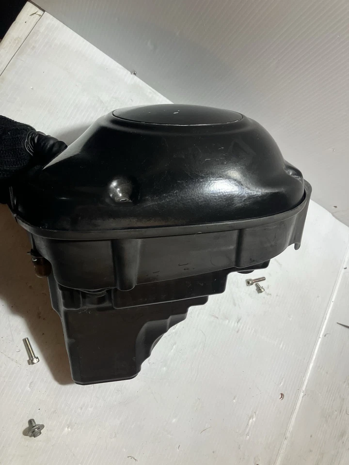 2009 Kawasaki Vulcan Classic 1700 Air box Housing And Cover ( Left Side ) (OEM) - Image 2 of 4