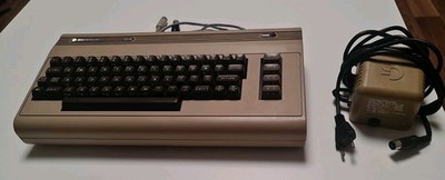 Commodore 64 C64 Brotkasten Vintage Computer beige + Netzteil & Kabel   ungetest