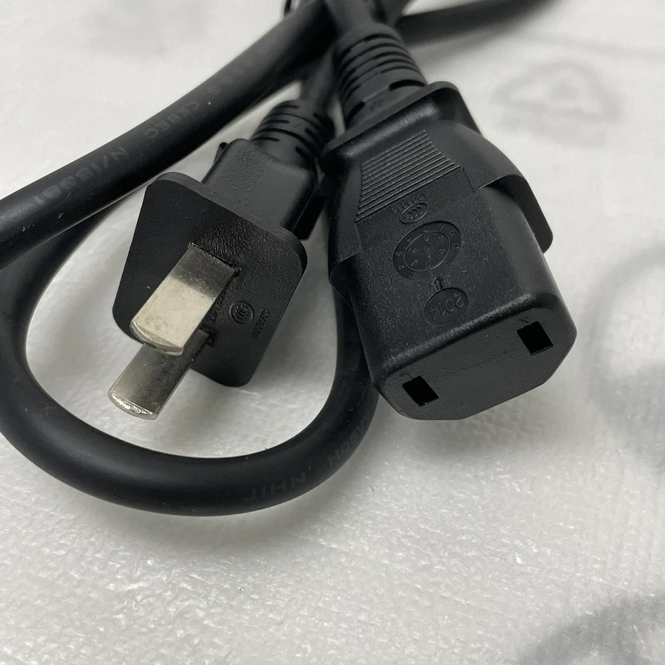Original MICROSOFT XBOX One POWER SUPPLY CORD CABLE BRICK CHARGER ADAPTER 4ft - Image 3 of 4