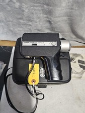 Canon Super 8 Zoom 250 vintage movie camera with original case - Untested