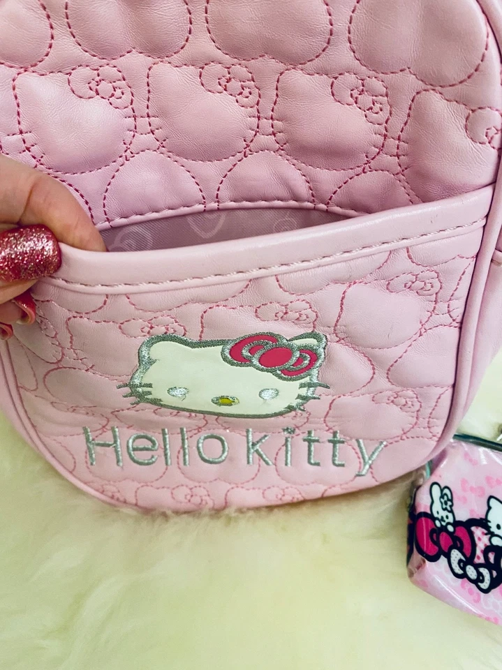 🩷 Hello Kitty Girls Pink Messenger Bag & Coin Purse …So Cute 🩷 - Image 2 of 4