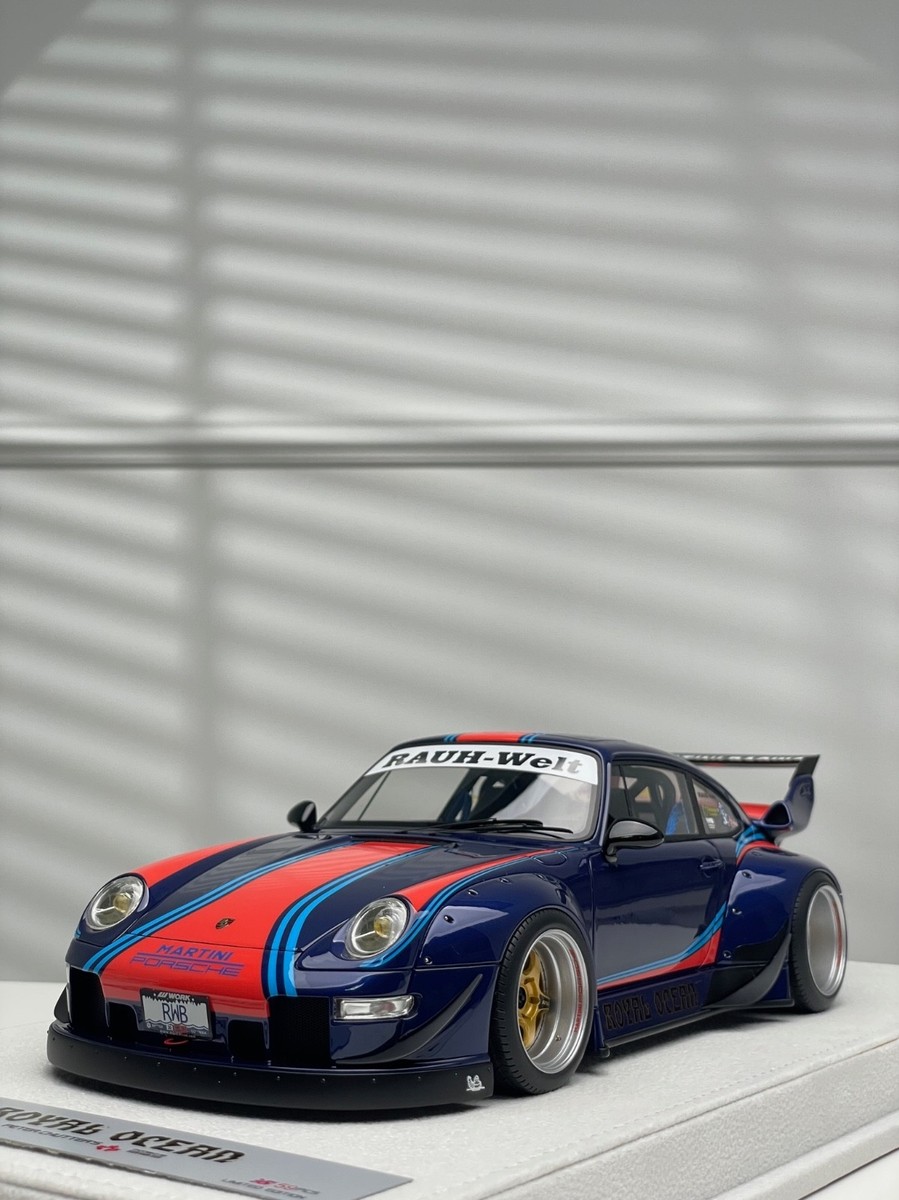 Fuelme RWB993 ドラゴンデザイン ミニカー Porsche 911 993 RWB (Royal Ocean Blue) [FuelMe Model] 1/18 scale
