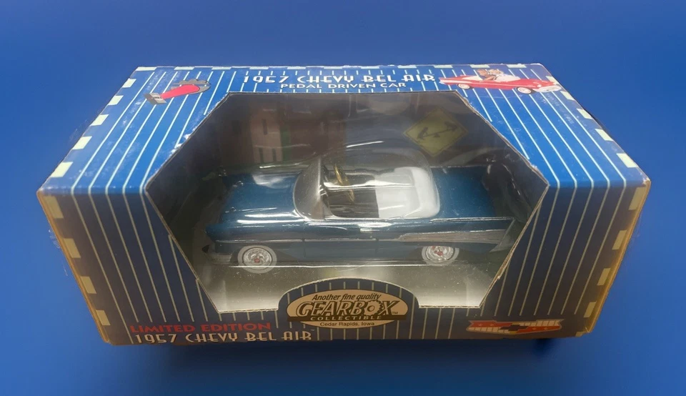 GEARBOX COLLECTIBLE 1957 CHEVY BELAIR PEDAL DRIVEN CAR DIECAST LOT OF 4 - Image 4 of 4