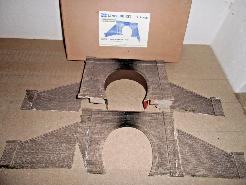 Peco LK-731 Tunnelportal eingleisig  für Spur 0 , in OVP