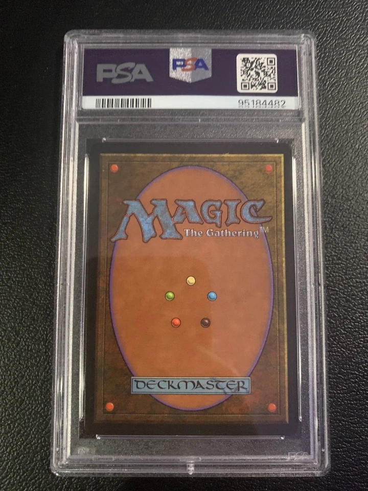 MTG Magic the Gathering Revised Sengir Vampire PSA MINT 9 - Image 2 of 2