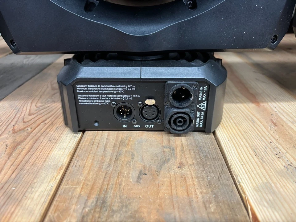 Martin MAC Aura Wash LED - Image 4 of 4