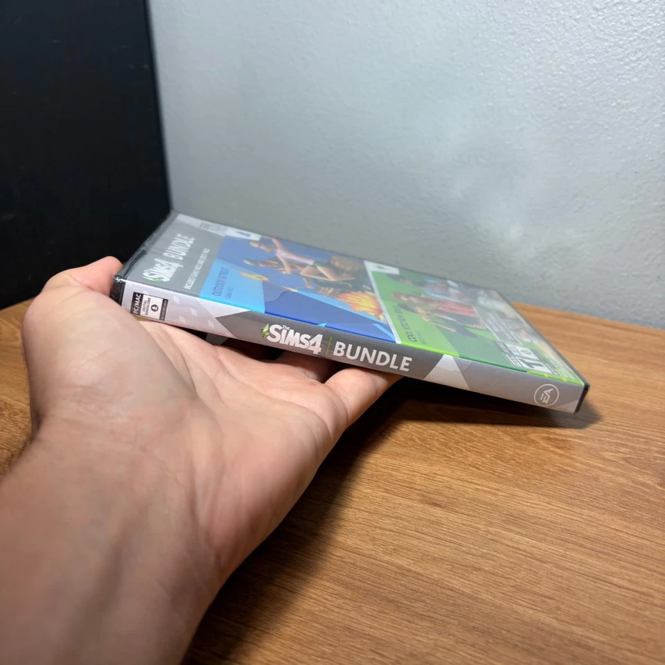 The Sims 4 Bundle Pack: Outdoor Retreat & Cool Kitchen Stuff - PC EA New Sealed - Image 2 of 4