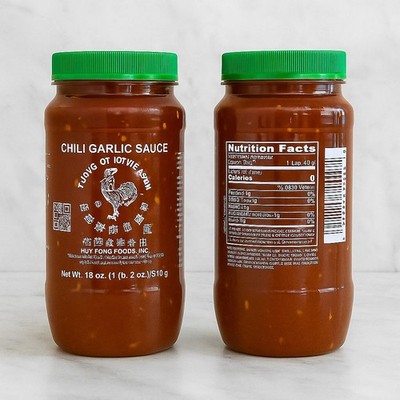 【2 bottles】Huy Fong Chili Garlic Sauce 18 oz/510g*2 bottles.   Exp 11/2026