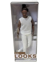 BARBIE SIGNATURE LOOKS MODEL #4 (JON FACE SCULPT) 2020 MATTEL GXL14 MTM AA