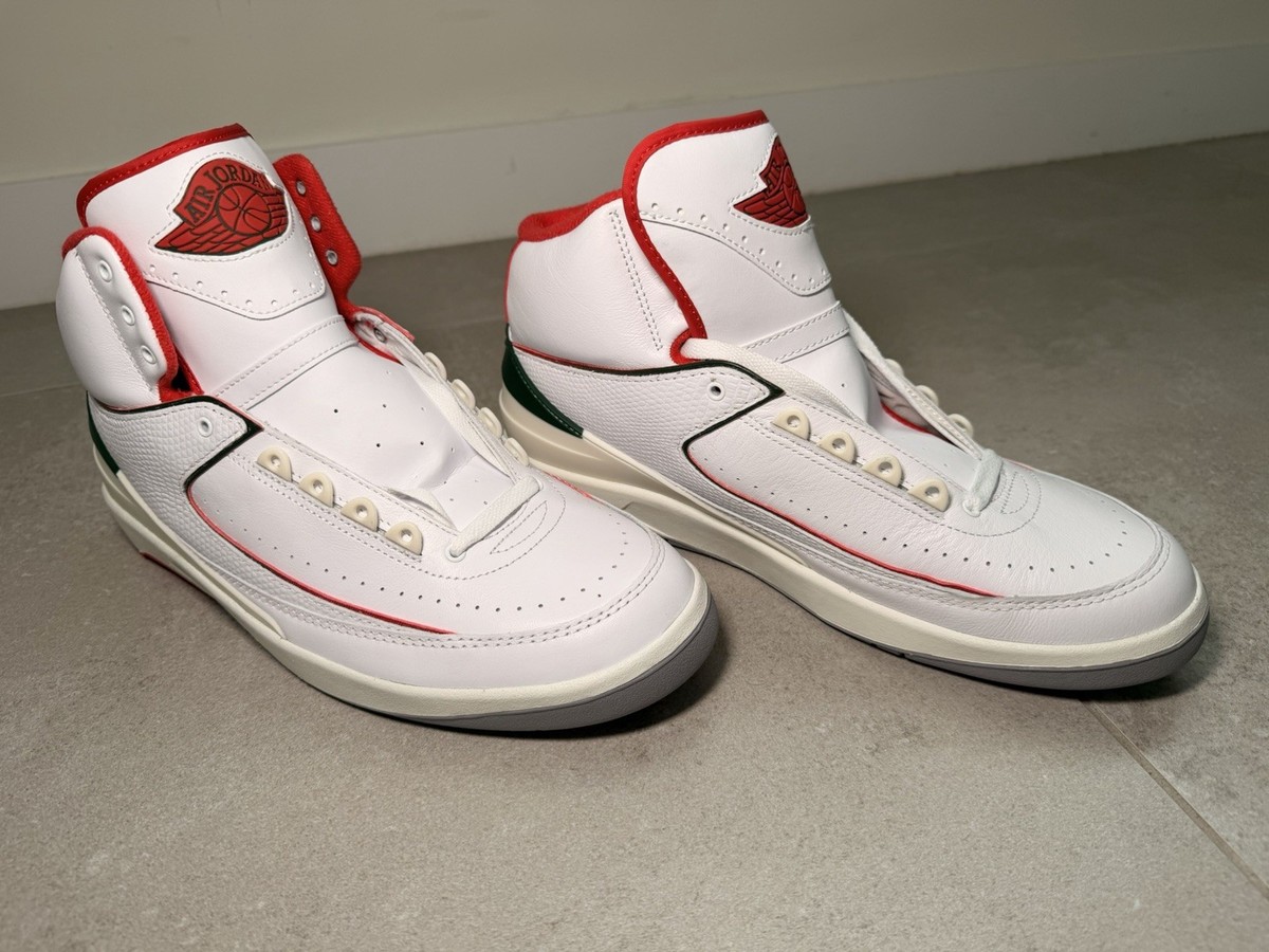 Nike Air Jordan 2 Retro White Red Green High Top Leather Sneakers Nike Air Jordan 2 Retro White Red Green High Top Leather Sneakers