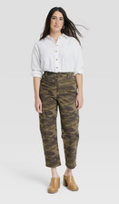 Universal Thread Women's High-Rise Barrel Leg Cropped Pants SIZE 2 433-4