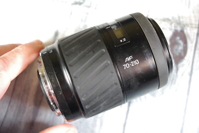 Sony Minolta A mount 70-210mm f/4.5 zoom lens for a350 a550 a450 AF alpha maxxum