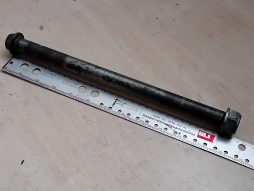 Hinterachsschraube 314 x 20 mm Honda VTR1000 Firestorm 1997 1998 1999 2000 original