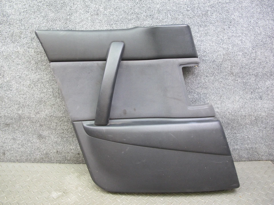 04-08 MAZDA RX8 PUERTA TRASERA IZQUIERDA Y DERECHA CUARTO PANEL MOLDURA JUEGO OEM Foto 2 de 4