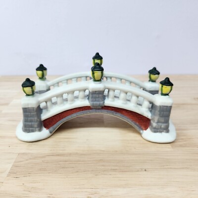 Lemax ''Column Bridge'' 1993 Village Collection