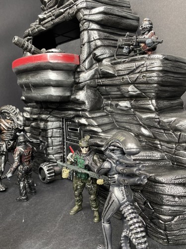 Weyland Yutani Outpost Aliens Colonial Marines Diorama Vintage Alien Earth - Picture 17 of 24