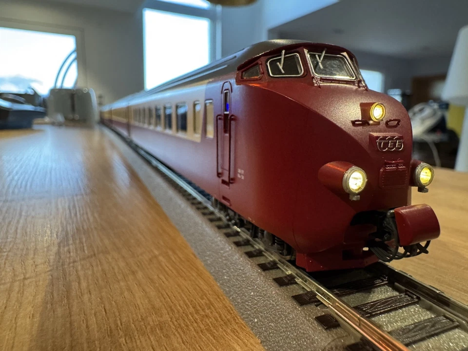 ROCO 63121 DIGITAL SOUND -  Rame 4 éléments RAm 501 TEE Edelweiss SBB-CFF en HO - Photo 4/4