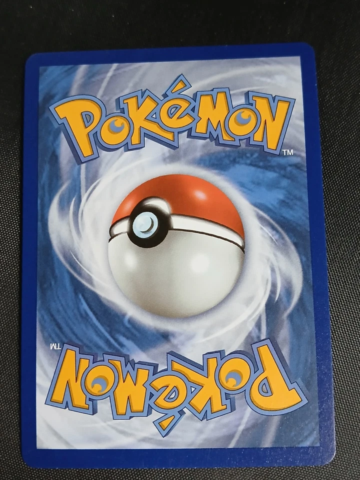 Charizard Celebrations Classic 4/102 Holo Base Set Pokemon Card 2021 NM - Image 2 of 4