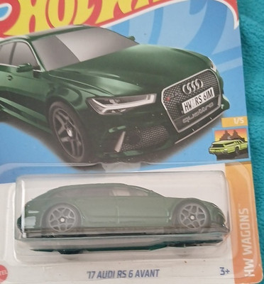 Hot Wheels HW Wagons 2017 Audi RS 6 Avant Green 1:64 Diecast Car