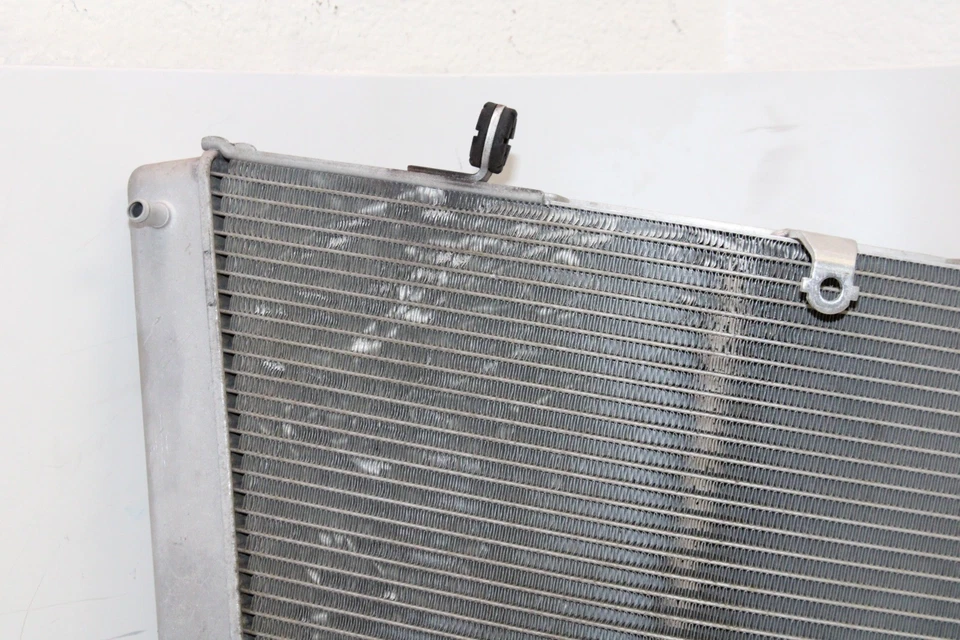 06-07 SUZUKI GSXR 750 OEM MOTOR RADIADOR MOTOR ENFRIADOR RADIADOR DE REFRIGERACIÓN Foto 2 de 4