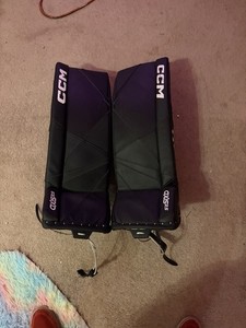 CCM Axis 2.5 Ice Hockey Goalie Leg Pads Black Set of 2 Goalie Pads 28+1