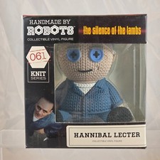HANDMADE BY ROBOTS Collectible Vinyl Figure Knit SILENCE OF THE LAMBS Hannibal