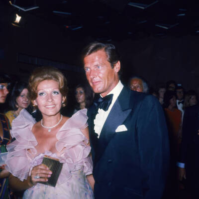 English actor Roger Moore his wife Luisa Mattioli premiere Jam- 1973 Old Photo