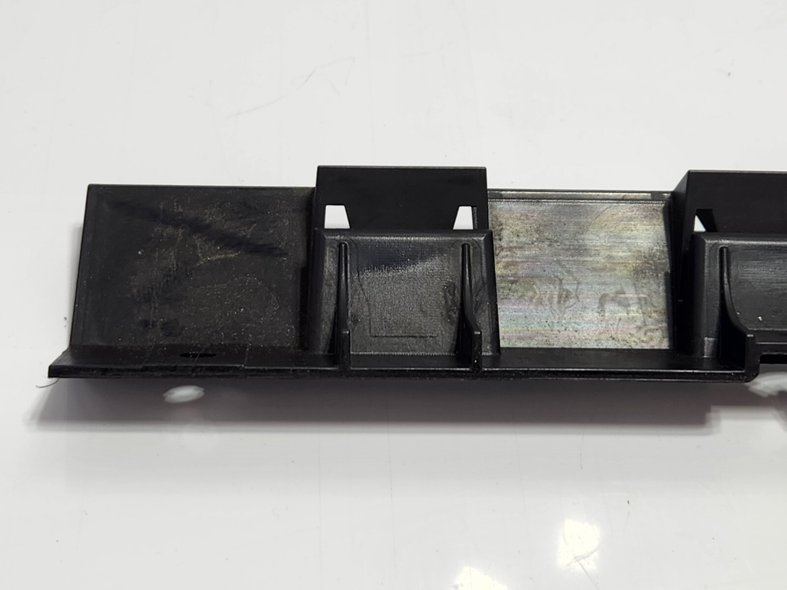 ✅ 10-14 OEM Rolls-Royce Ghost RR4 Front Left Driver Side Rocker Panel Bracket