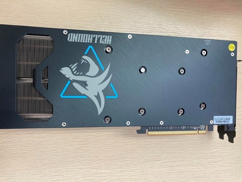 PowerColor Radeon RX 6700 XT 12GB Hellhound Gpu - 第 3/5 張圖片