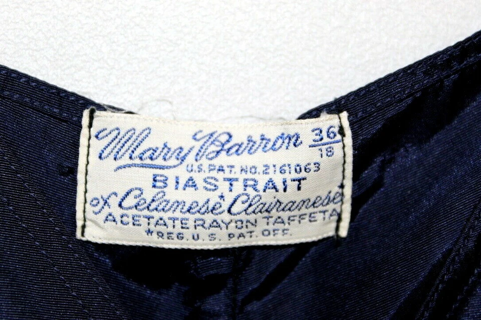 Винтажный 1950-х Mary Barron Biastrait Acetate Тафта темно-синий смещение вырез скольжения 36 шумный новый из старых запасов - Изображение 3 из 4