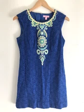 LILLY PULITZER Valentina Shift Dress Blue Embroidered Sleeveless Sz 4 Lined