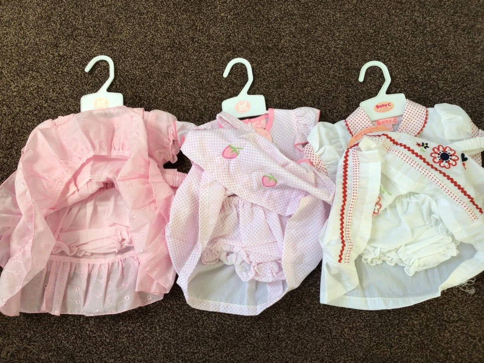 Bundle of baby girls clothes x 3 size 6-12 months  BNWT - Image 4 of 4