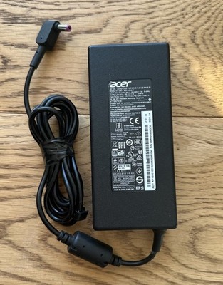 Original ACER AC Adapter ADP-135KB T Netzteil 19V 7,1A Ladegerät 5,5*1,7mm Spitze
