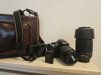 Nikon D D3100 14.2MP Digitalkamera - Schwarz (GDX II 18-55mm Objektiv) Plus Mehr - Bild 1 von 4