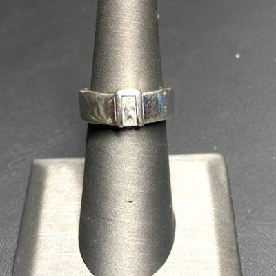 ''ALLURE'' 925 STERLING SILVER AND COLORLESS GEM BAND SKY