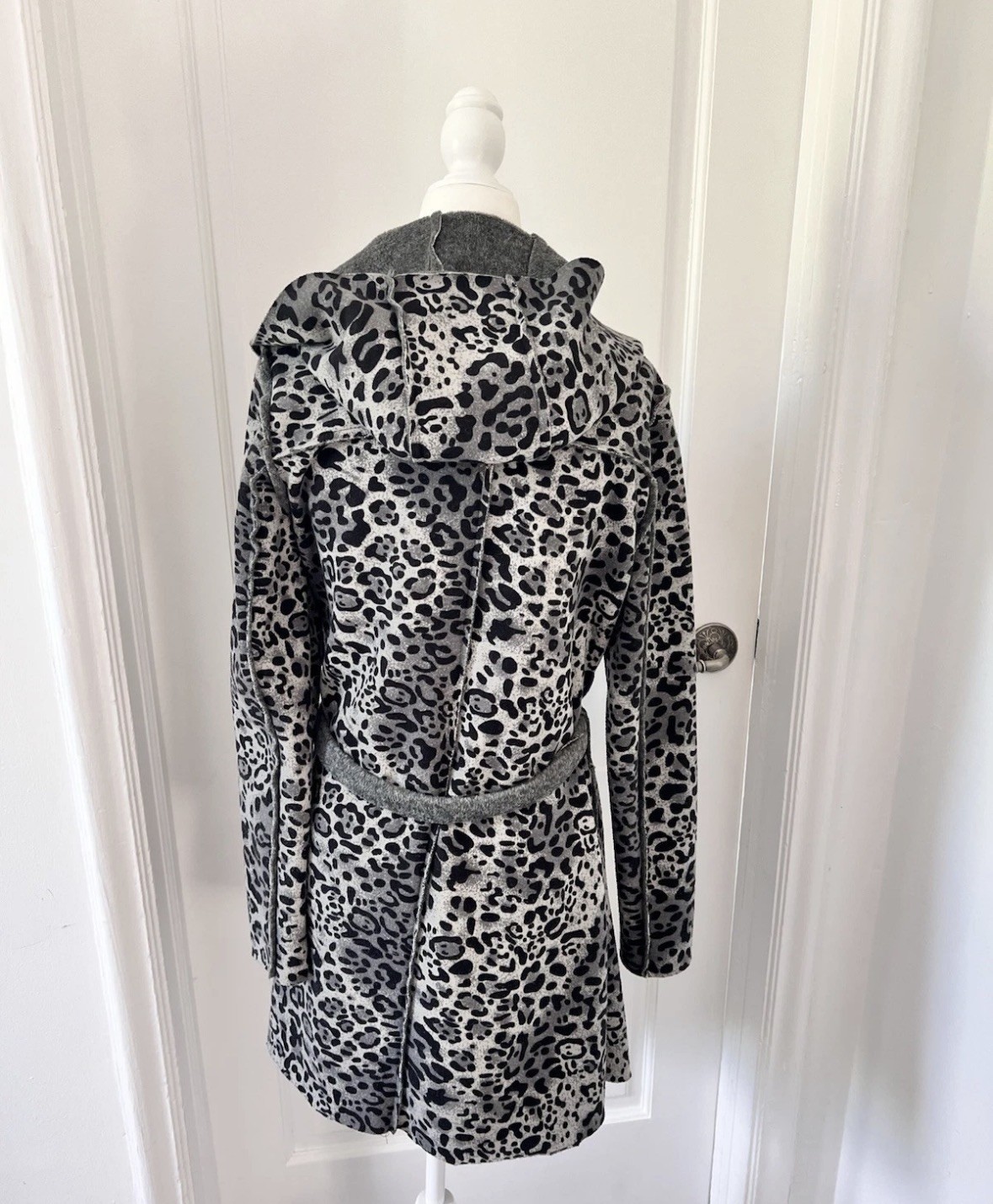 MaxMara Grey Leopard Print Jacket - image 2