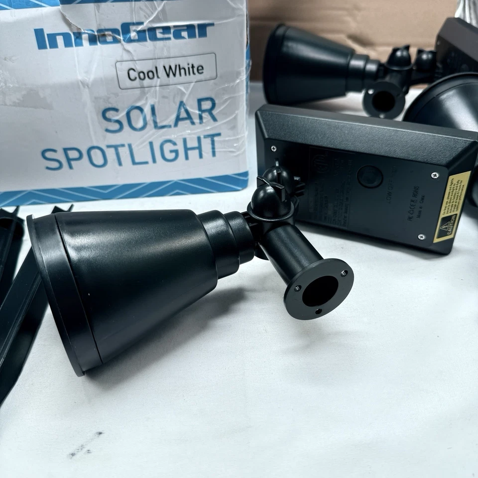 InnoGear Luces Solares Exterior, Mejoradas Impermeable Alimentado por Energía Solar Paisaje 6 un. Foto 3 de 4