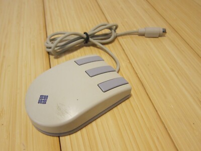 Sun Microsystems 370-1398 Type 5 Three Button Optical Mouse (listing 5 of 5)