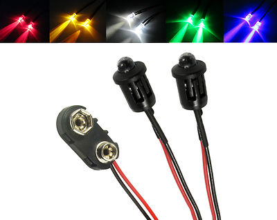 2x alle blinkenden Farben RC Auto Buggy LKW Hubschrauber LED + PP3 Stecker Kit