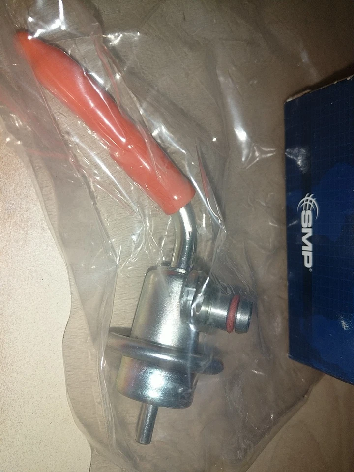 Стандартный регулятор давления впрыска топлива PR358 03-12 Toyota 4Runner FJ Cruiser - Изображение 2 из 3