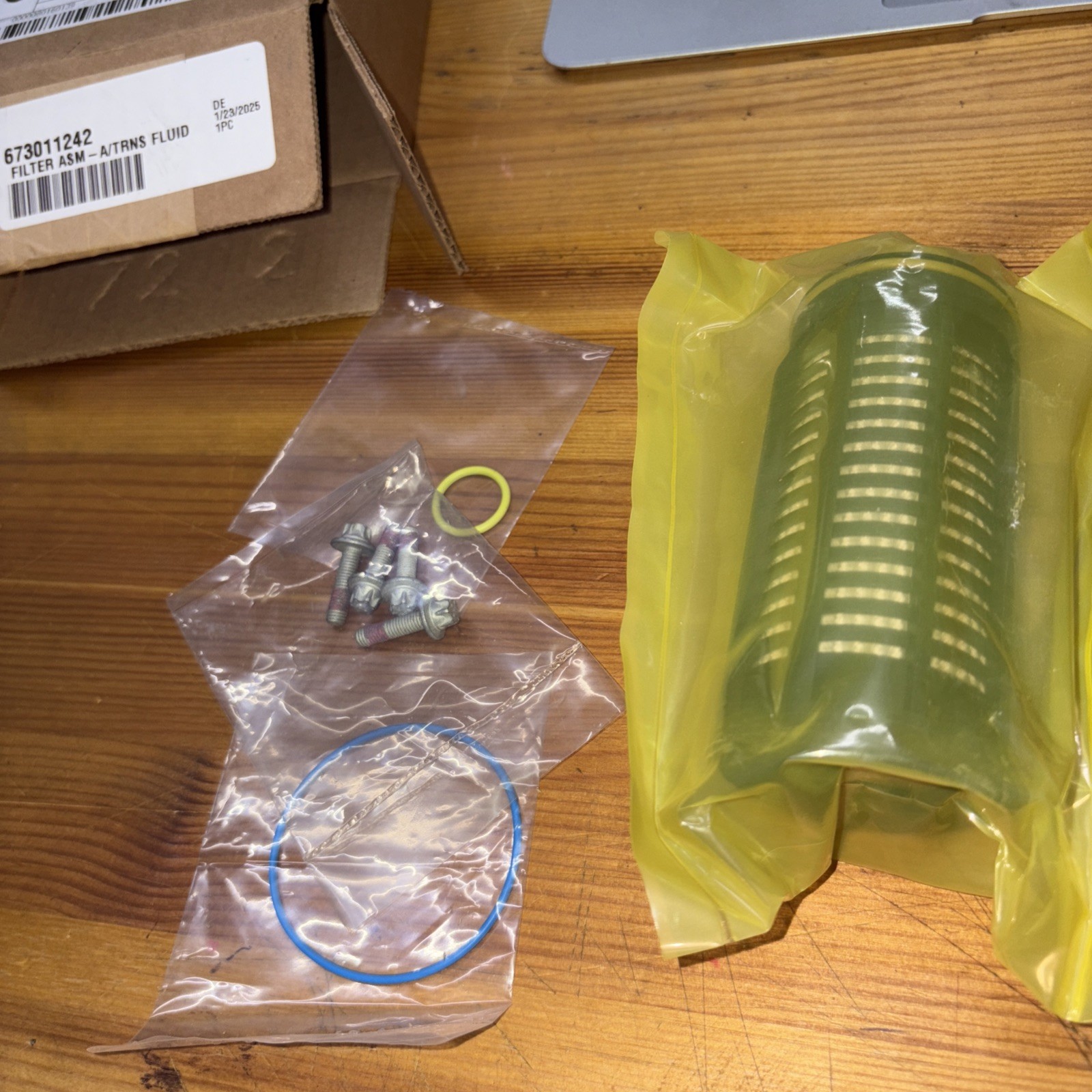 Maserati Automatic Transmission Filter Assembly Kit 673011242#3580