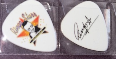 1 RINGO STARR All Star band signature guitar pick  Postpaid