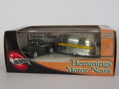 2003 100% HOT WHEELS PREMIUM SET - HEMMINGS MOTOR NEWS - FORD + AIRSTREAM - OVP