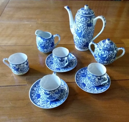 Vintage Chinese Blue And White Ceramic Tea Set