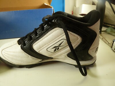 NFL Reebok Junior Cleated Shoes Yo workhorse MPB Black White Size 4