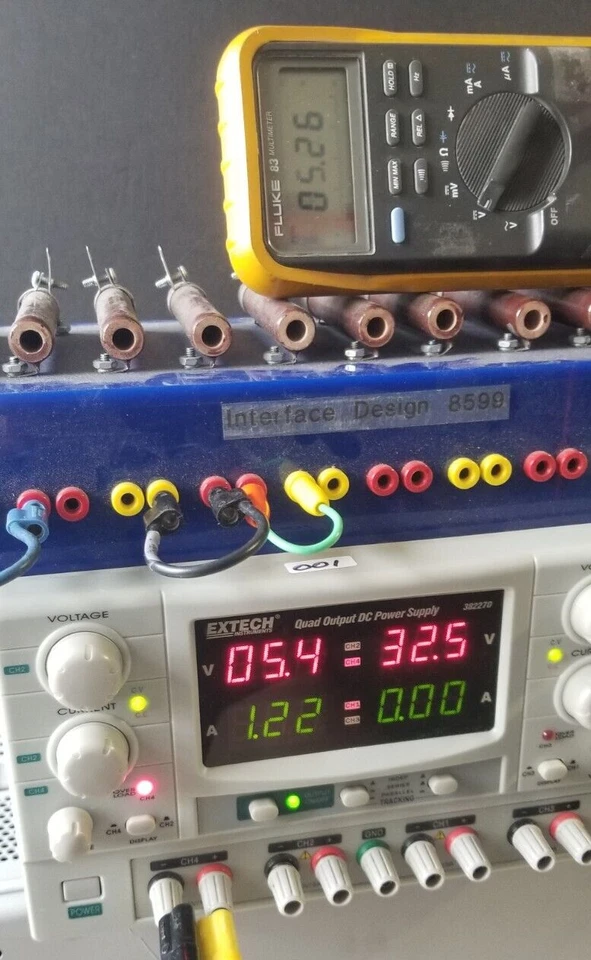 Extech 382270 Four Output Lab Power Supply TESTED @ MAX LOAD 2x30V@5A, 3.3-6V@3A - Image 3 of 4
