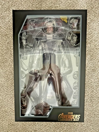 Hot Toys MMS 509 Avengers Infinity War Bucky Barnes escala 1/6 por Sideshow