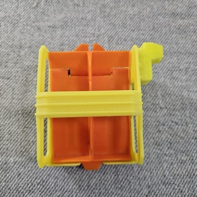 Hot Wheels Ultimate Garage Dinosaur T-Rex Replacement Parts Car Elevator Yellow