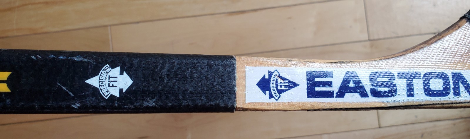 Easton E-Flex Composite Flex 80 Hockey Shaft & Right Handed Roenick Senior Blade