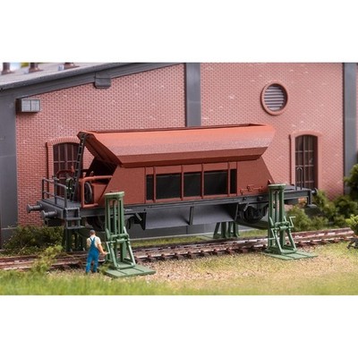 Faller 120323 2 Spindelhebeböcke mit aufgebocktem Waggon Spurweite H0